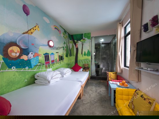 308欢乐童趣双床房