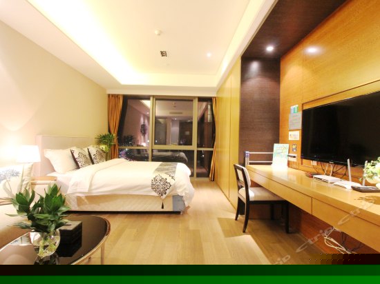 精品城景大床房