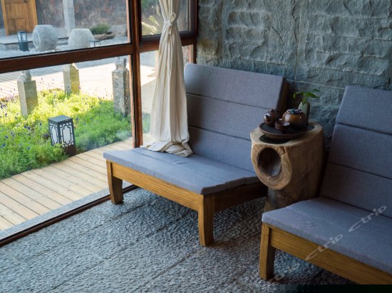 月吟海景豪华大床