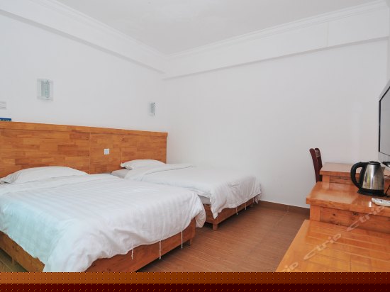 山景日落双标房