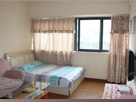 家庭两居套房(内宾)