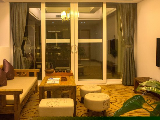 夹漈60°大阳台海景套房