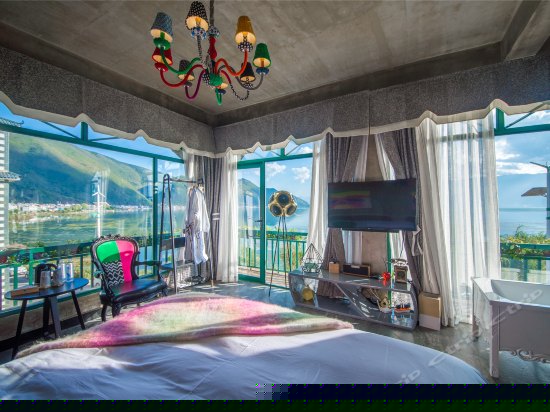 270°海景大床房