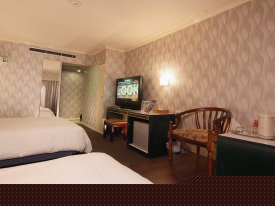 典雅家庭套房4人房