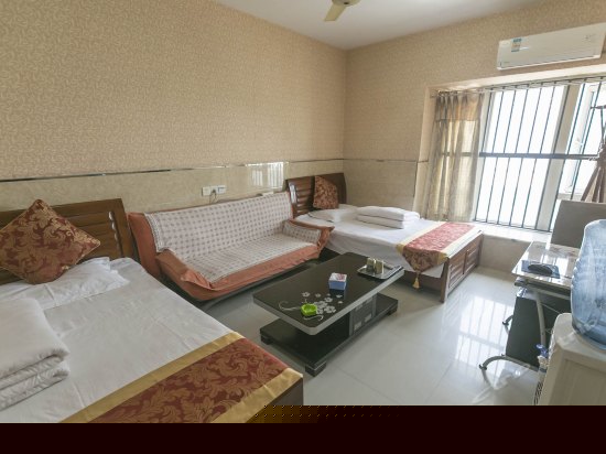 豪华电脑标准间