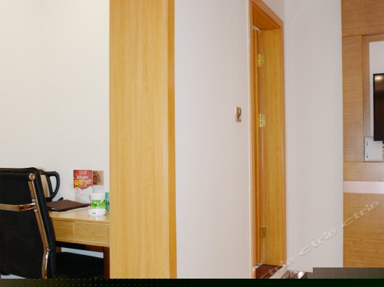 1.8米床豪华大床房