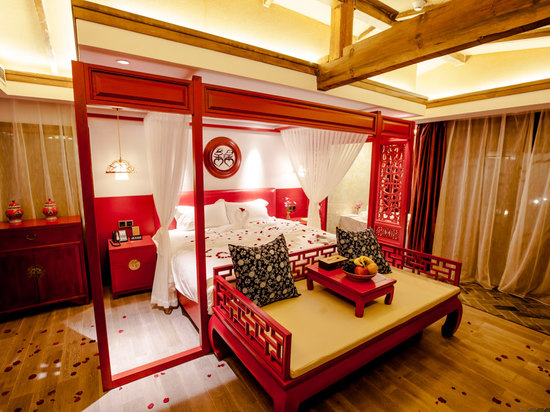 金玉良缘蜜月房