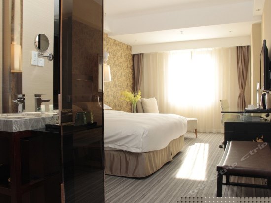 无烟高级大床房