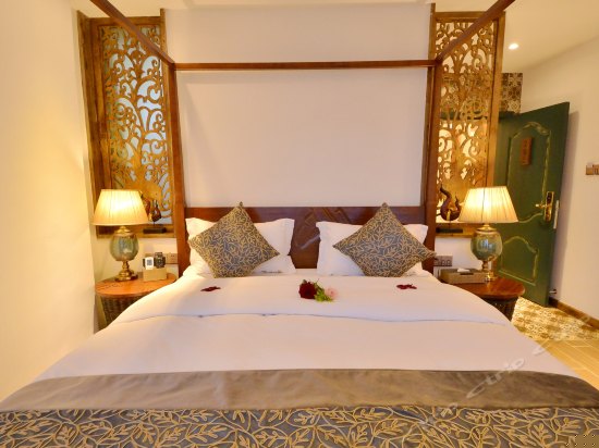 二楼海景大床房