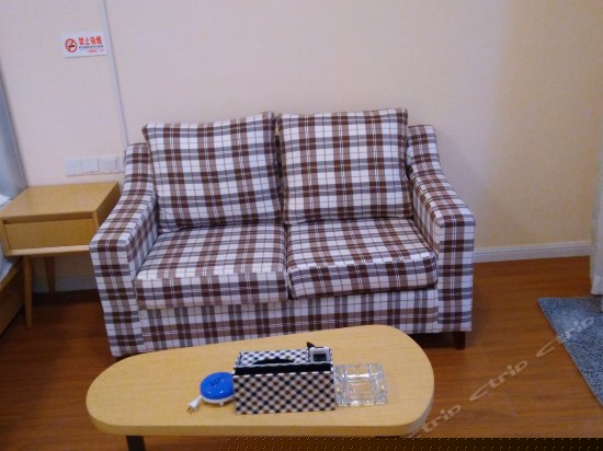 零度时尚大床房