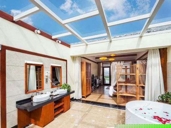 无敌双景观星空套房