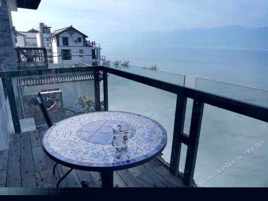 豪华海景双床房