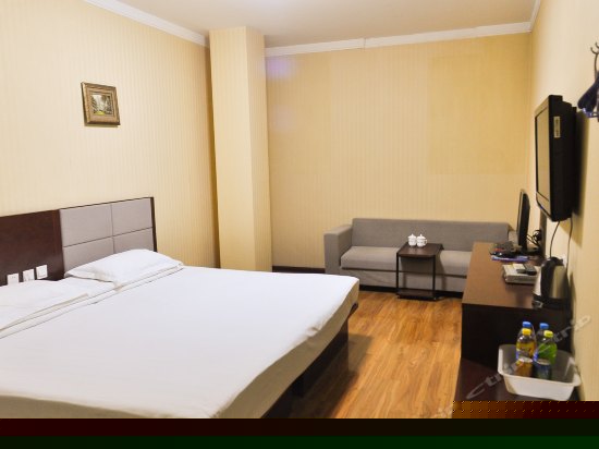 普通大床间(无窗)