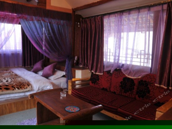 浪漫情侣大床房