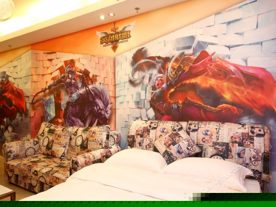 欢乐家庭二卧室一厅三床套房