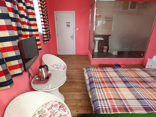 英伦大圆床主题房