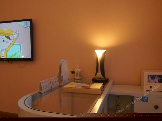 港式标准单人房（满屋世界）