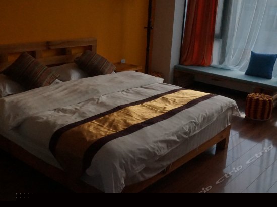 三楼观景大床房