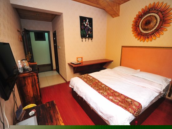 泰式休闲榻榻米大床房