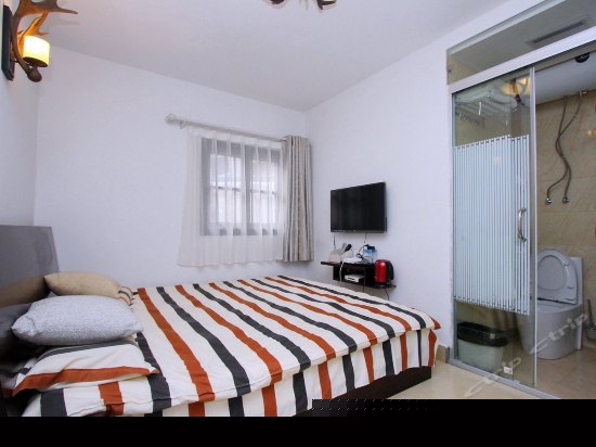 商务大床房（花园景观）