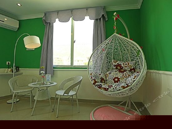 浪漫情侣大床房