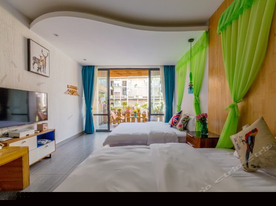 独立阳台浴缸双人间