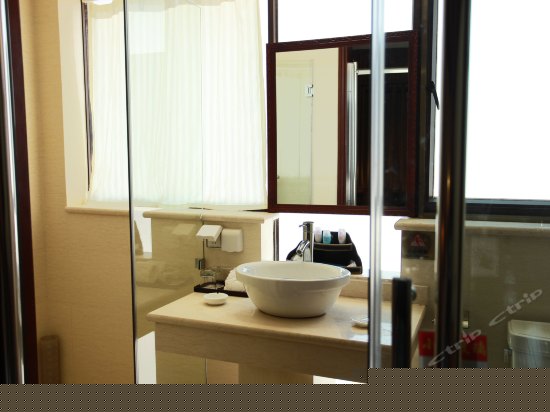 假日双床/大床房