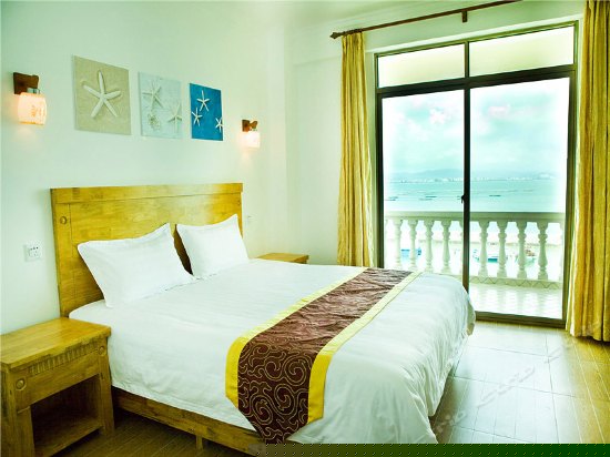 豪华山海全景大床房