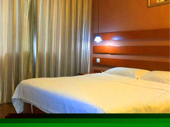 1号楼商务大床房