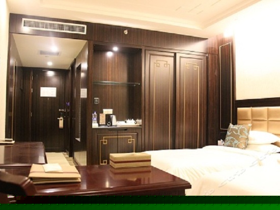 标准双床房（无窗）