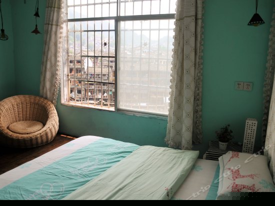 清新蜜月江景大床房