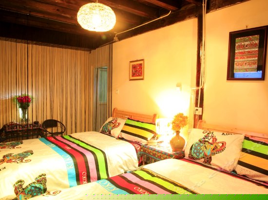 玫瑰豪华双床房