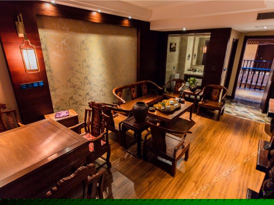 尊享豪华复式套房（双卫生间）