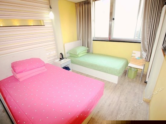 三人间（内宾）