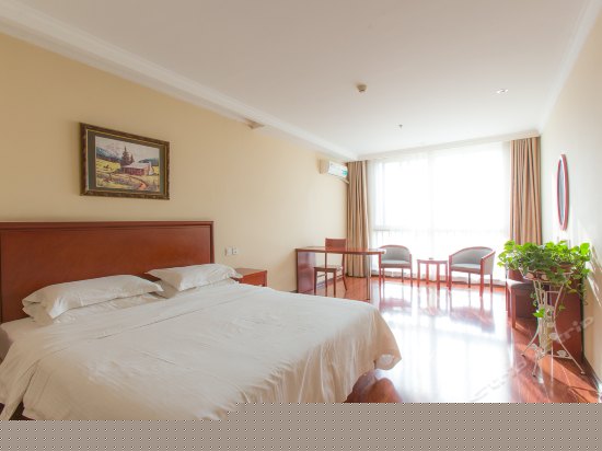 1.8米床豪华大床房