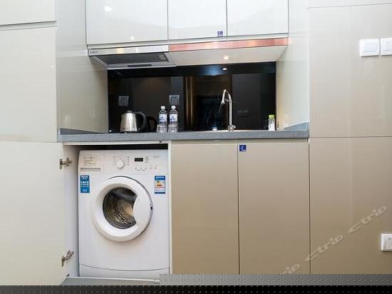 高层海景大床房