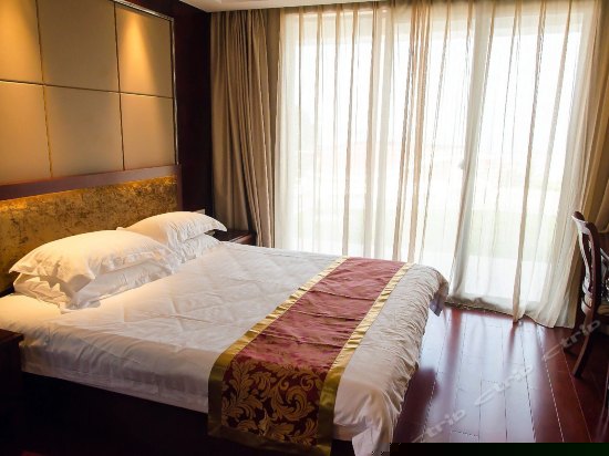 庭院套间小洋房（二室一厅一卫）