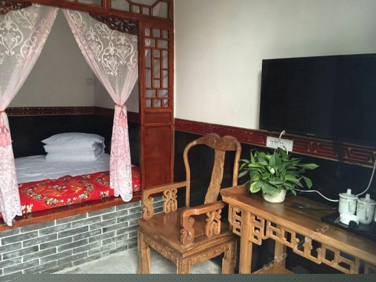 喜盈门吉祥土炕间