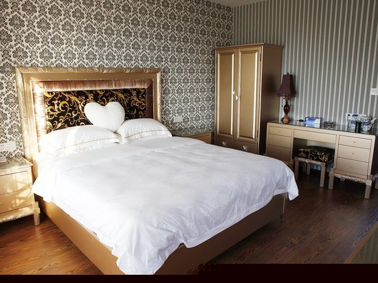 奢华观景阳台大床房