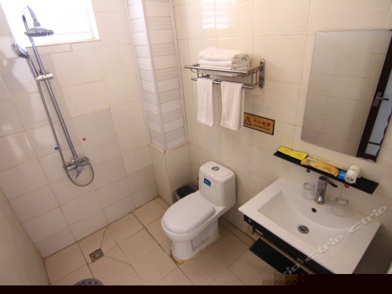 商务电脑大床房