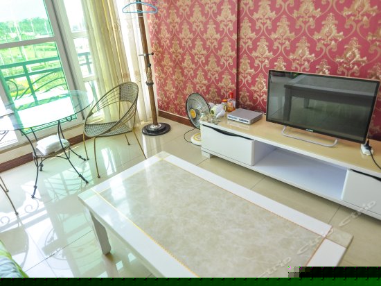 套房（1卧1厅1厨1卫）