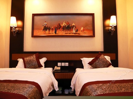 标准双床房(无窗)