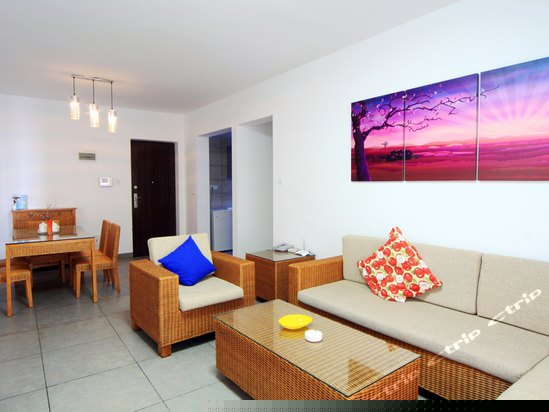 无敌海景三房二厅