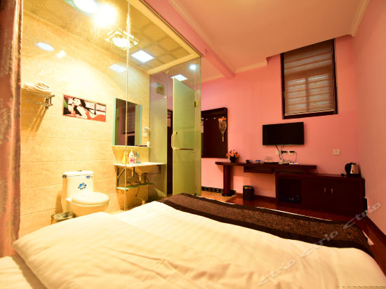 私密温馨大床房