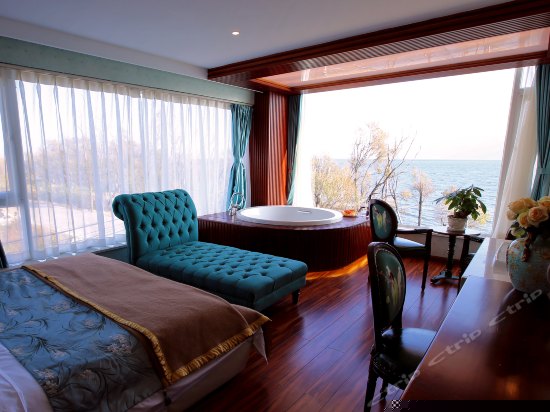 玫瑰绽放双海景豪华房