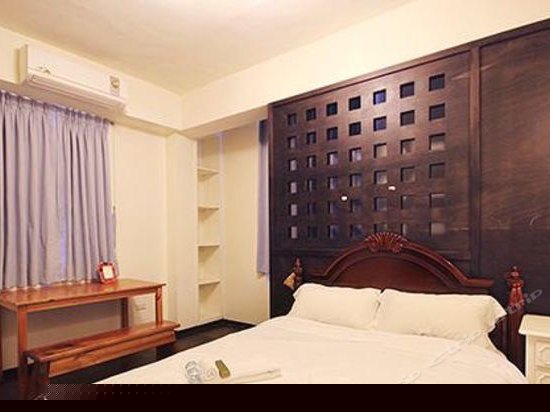 后栋慢慢家庭6人房