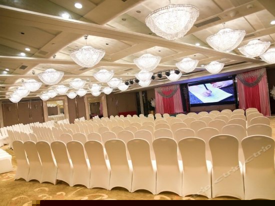 多功能厅