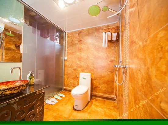 雅致大床房（昔归忆）