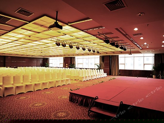 多功能厅