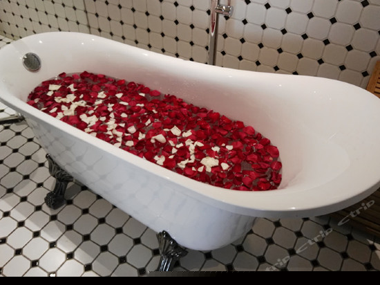 超大阳台纪念日套房